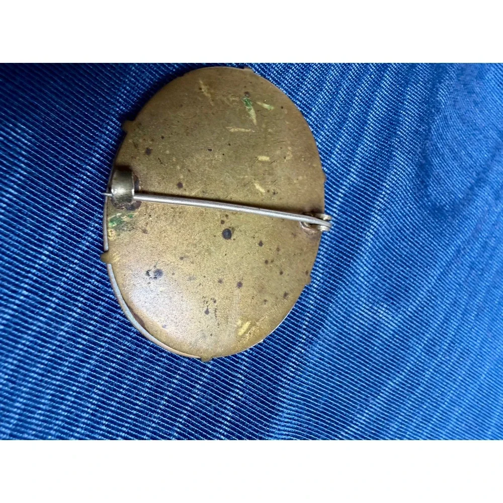 N/A vintage hand